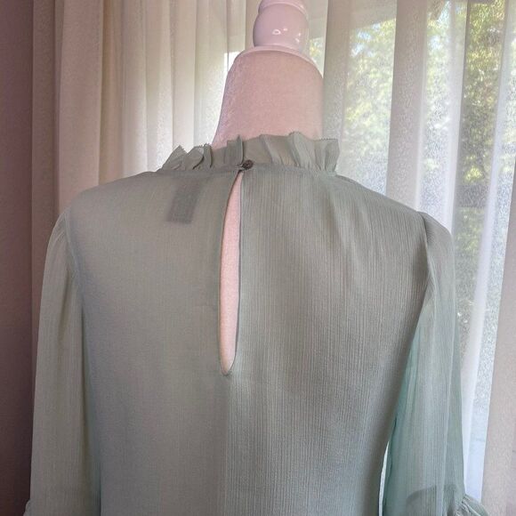 Ann Taylor Womens Green Pullover Blouse Ruffles SZ XS NWOT - Picture 8 of 13